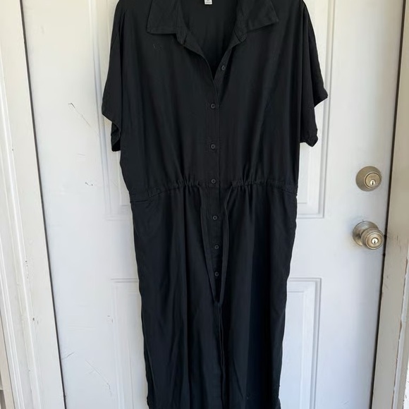 Dresses & Skirts - Classic Black Button-Front Women’s Dress